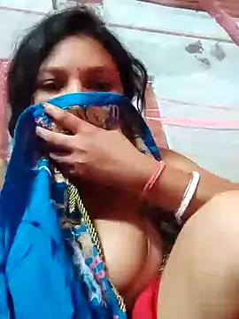 Snapshot of Priya_2222 chatting on December 2024 01:35:01 AM Priya 2222 online show from December 2024 01:35:01 AM