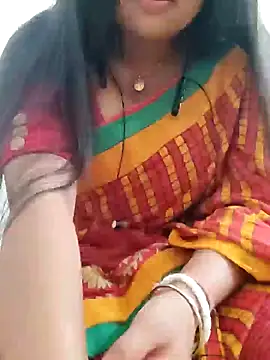 Snapshot of Priya_2222 chatting on January 2025 04:45:01 PM Priya 2222 online show from January 2025 04:45:01 PM