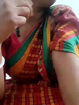 Snapshot of Priya_2222 chatting on February 2025 04:41:02 PM Priya 2222 online show from February 2025 04:41:02 PM