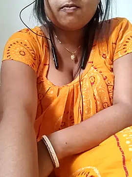Snapshot of Priya_2222 chatting on March 2025 06:16:02 AM Priya 2222 online show from March 2025 06:16:02 AM