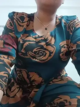 Priya 2222 online show from May 2026 06:05:02 PM
