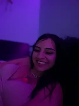 Snapshot of Hilary_pinkk chatting on December 2024 08:09:01 AM Hilary pinkk online show from December 2024 08:09:01 AM