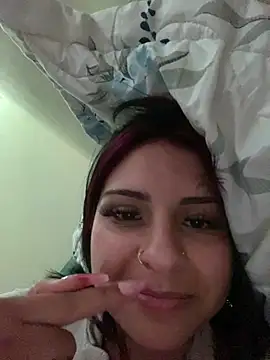 Snapshot of Hilary_pinkk chatting on January 2025 06:24:01 AM Hilary pinkk online show from January 2025 06:24:01 AM