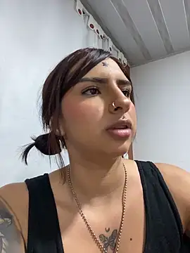 Hilary pinkk online show from March 2026 02:26:01 AM