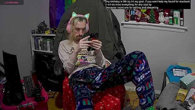 tallnerdyguy online show from February 2025 01:32:02 AM