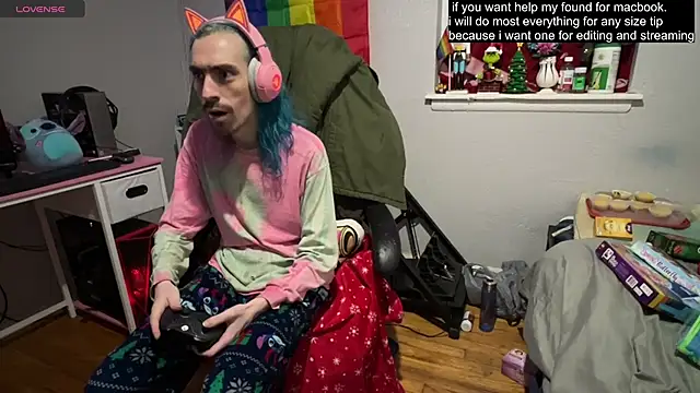 tallnerdyguy online show from March 2025 02:49:02 AM