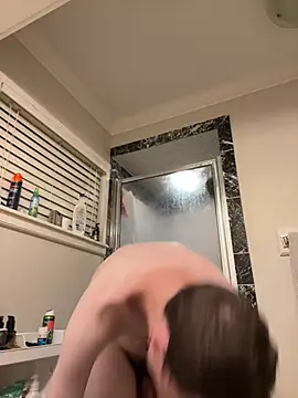 tallnerdyguy online show from June 2026 03:29:01 AM
