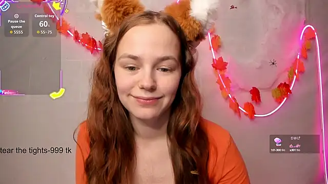 Snapshot of Fox_Lisa chatting on October 2025 08:20:02 PM Fox Lisa online show from October 2025 08:20:02 PM