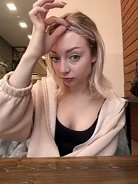 Snapshot of melissa_grr chatting on December 2025 08:31:02 AM melissa grr online show from December 2025 08:31:02 AM