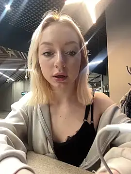 Snapshot of melissa_grr chatting on December 2025 11:06:01 AM melissa grr online show from December 2025 11:06:01 AM