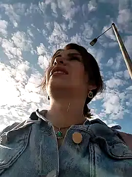 Alysson-- online show from January 2025 12:52:01 PM