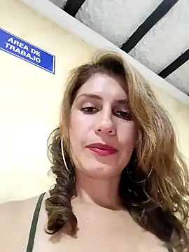 Alysson-- online show from February 2025 07:33:02 PM