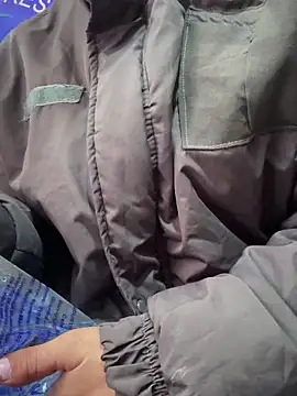 Alysson-- online show from October 2025 03:31:01 PM