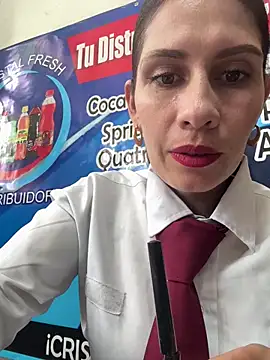 Alysson-- online show from November 2025 03:14:02 PM