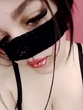 sexy-mariya online show from May 2026 04:04:02 PM