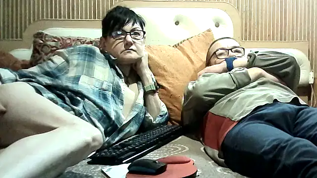 AlanaLaDream online show from May 2026 05:21:02 PM