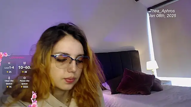Snapshot of Thea_Aphros_ chatting on January 2025 06:09:02 PM Thea Aphros online show from January 2025 06:09:02 PM