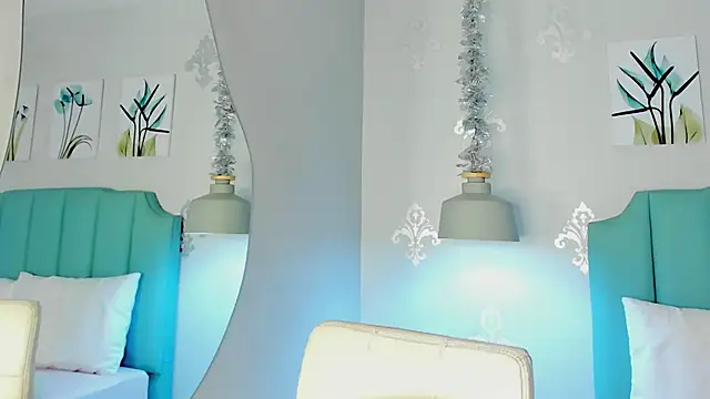 Snapshot of Khenta_Michells chatting on March 2025 01:10:02 PM Khenta Michells online show from March 2025 01:10:02 PM