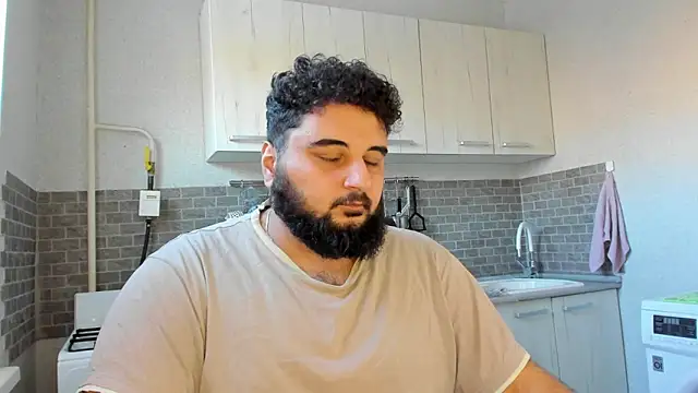 Snapshot of teddy_alan chatting on January 2025 08:05:01 AM teddy alan online show from January 2025 08:05:01 AM