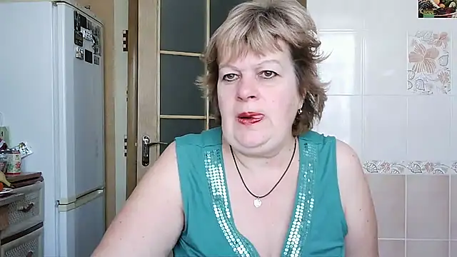Snapshot of Ettie_Tonia chatting on February 2025 09:00:02 AM Ettie Tonia online show from February 2025 09:00:02 AM