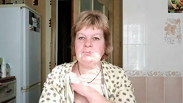 Snapshot of Ettie_Tonia chatting on March 2025 12:06:02 PM Ettie Tonia online show from March 2025 12:06:02 PM