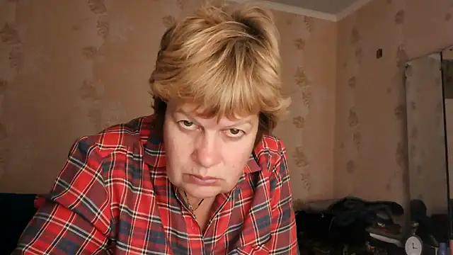 Ettie Tonia online show from November 2025 12:59:02 PM