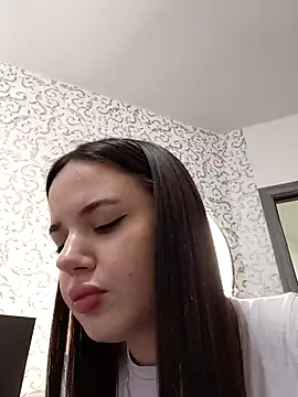 Snapshot of KeithTown chatting on March 2026 10:10:01 AM KeithTown online show from March 2026 10:10:01 AM