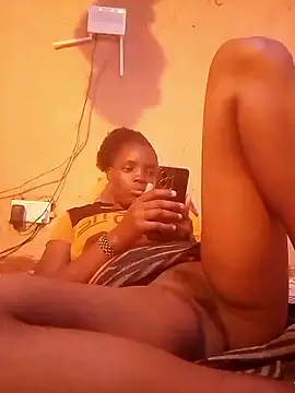 Snapshot of QUEEN-NAIMA chatting on September 2025 04:52:02 PM QUEEN-NAIMA online show from September 2025 04:52:02 PM