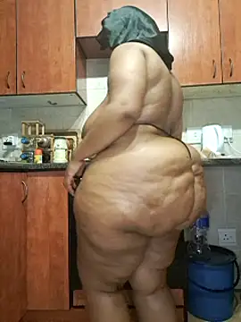 Snapshot of thicktash chatting on March 2025 06:29:01 PM thicktash online show from March 2025 06:29:01 PM