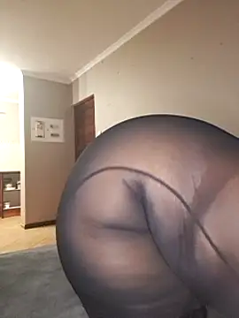 Snapshot of thicktash chatting on March 2025 03:58:02 AM thicktash online show from March 2025 03:58:02 AM