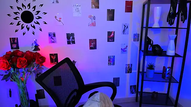 JaneWyatt online show from March 2025 07:42:02 AM