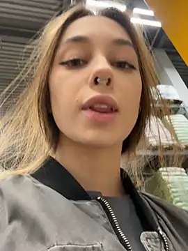 Snapshot of Cherry____Pie chatting on February 2025 09:56:02 PM Cherry Pie online show from February 2025 09:56:02 PM