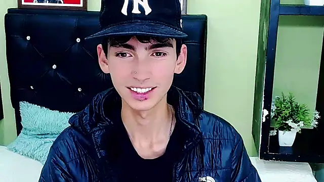 ttimy x boy online show from January 2025 11:24:02 PM