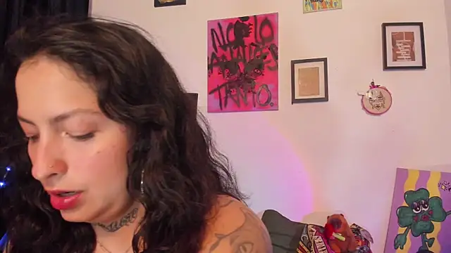 badsombra online show from November 2025 07:10:01 PM