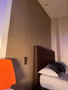 GLamouur online show from December 2024 09:45:02 PM