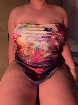 GLamouur online show from March 2025 12:44:01 AM