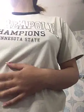 Miss oliviaa online show from January 2025 04:55:02 PM