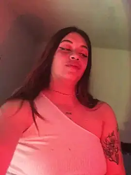 Miss oliviaa online show from March 2025 08:50:02 PM