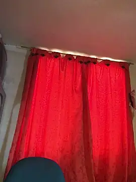 Miss oliviaa online show from October 2025 02:51:02 PM