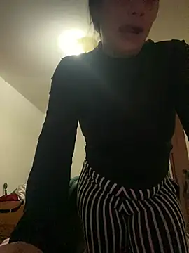 Snapshot of Miss_oliviaa chatting on February 2026 11:49:01 PM Miss oliviaa online show from February 2026 11:49:01 PM