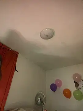 Snapshot of Miss_oliviaa chatting on March 2026 01:00:02 AM Miss oliviaa online show from March 2026 01:00:02 AM