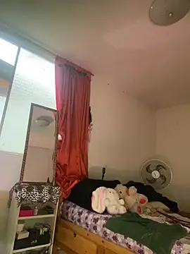 Snapshot of Miss_oliviaa chatting on March 2026 10:27:01 PM Miss oliviaa online show from March 2026 10:27:01 PM