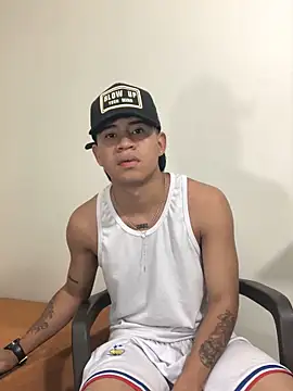 Snapshot of logannth chatting on February 2026 05:03:02 AM logannth online show from February 2026 05:03:02 AM