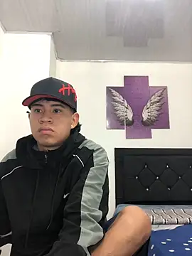 Snapshot of logannth chatting on February 2026 01:36:02 AM logannth online show from February 2026 01:36:02 AM