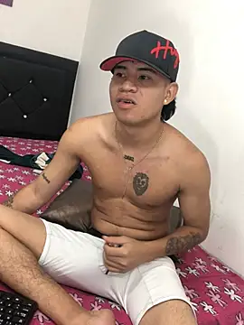 Snapshot of logannth chatting on February 2026 06:12:02 AM logannth online show from February 2026 06:12:02 AM