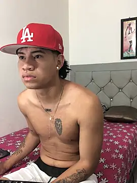 Snapshot of logannth chatting on February 2026 12:39:02 PM logannth online show from February 2026 12:39:02 PM