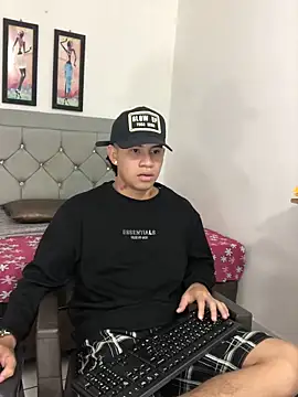 Snapshot of logannth chatting on March 2026 07:55:02 PM logannth online show from March 2026 07:55:02 PM