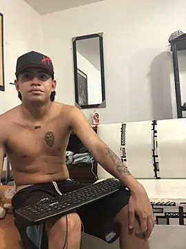 Snapshot of logannth chatting on March 2026 02:04:01 AM logannth online show from March 2026 02:04:01 AM