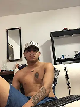 Snapshot of logannth chatting on March 2026 09:08:01 PM logannth online show from March 2026 09:08:01 PM