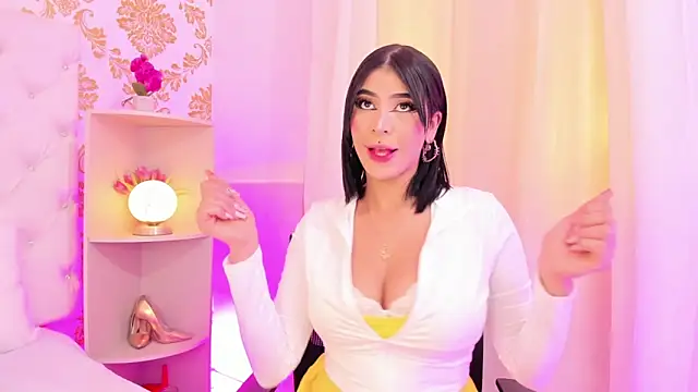 emaa lambert online show from October 2025 04:40:02 PM